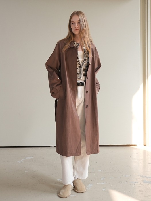 HIDDEN BUTTON TRENCH COAT / BROWN