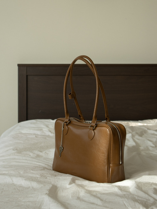 Brill shoulder bag_camel