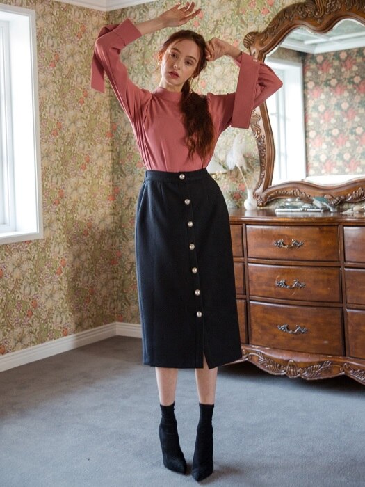 BLACK PEARL BUTTON SKIRT