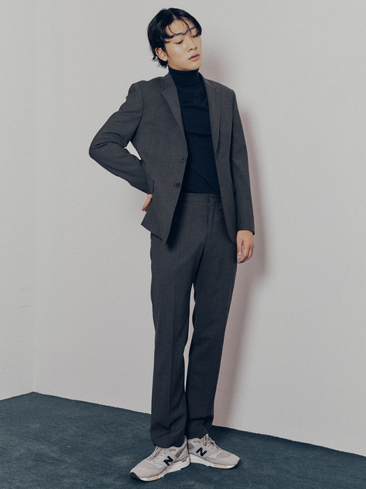 Slim-fit Italian Stretch-Wool Suit Jacket + Straight Trousers SET