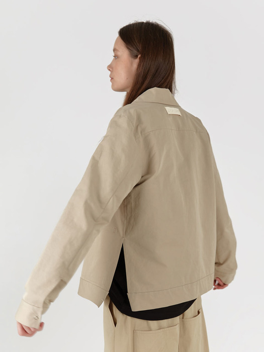 no.225 (beige slit jacket)