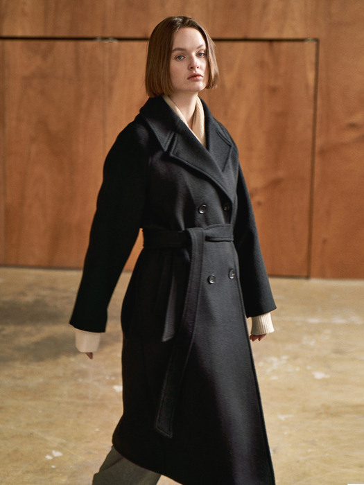 Long coat-black