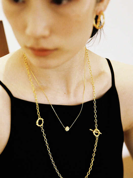 Stone pendant necklace Gold