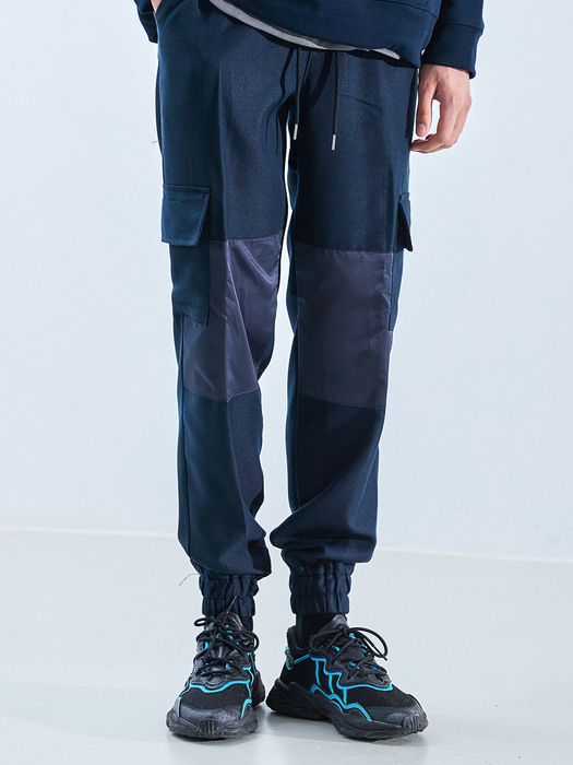 20 EXCLUSIVE SECTION JOGGER PANTS NAVY