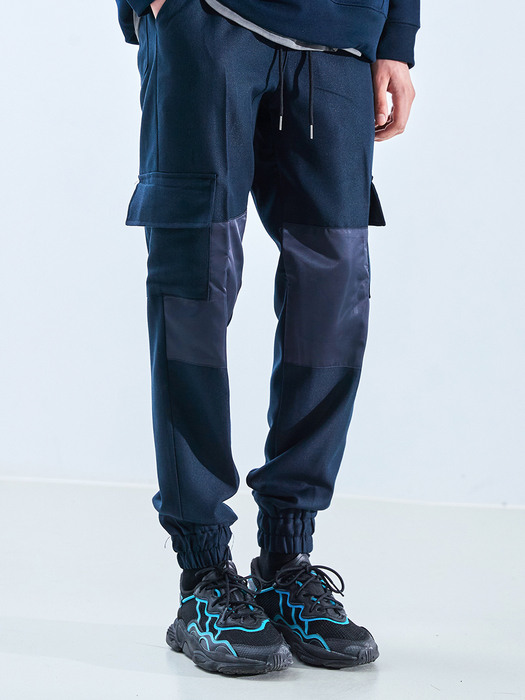 20 EXCLUSIVE SECTION JOGGER PANTS NAVY