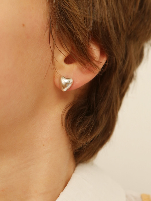 Heart Post Earring - S size