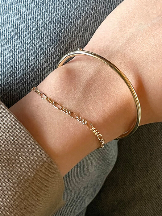 14k Basic Bangle