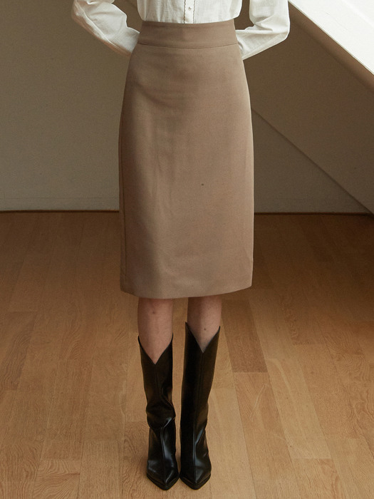 j822 croffle H skirt (brown)