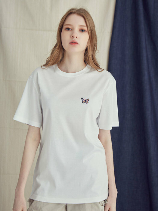 silket moth needlepoint T-shirts_white