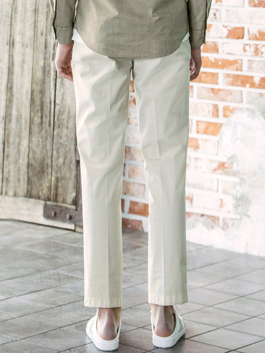One-Tuck tapered casual pants - l.beige
