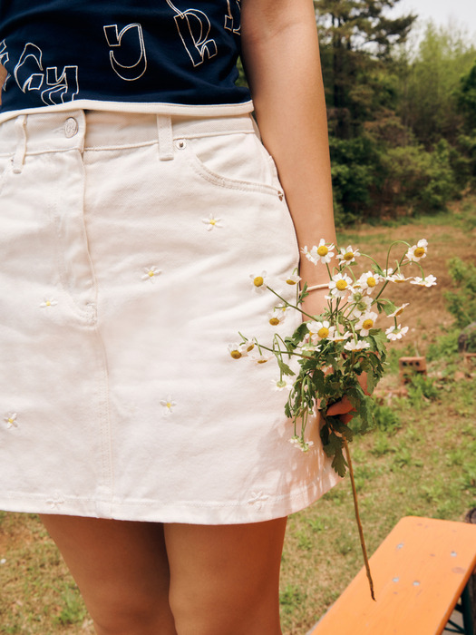 [EXCLUSIVE] DAISY FLOWER-DENIM SKIRT / WHITE