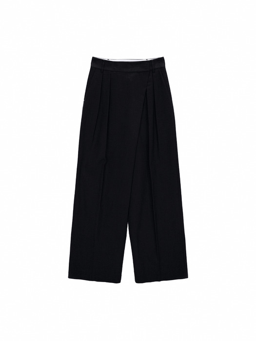 WIDE WRAP TUCK TROUSER IN BLACK