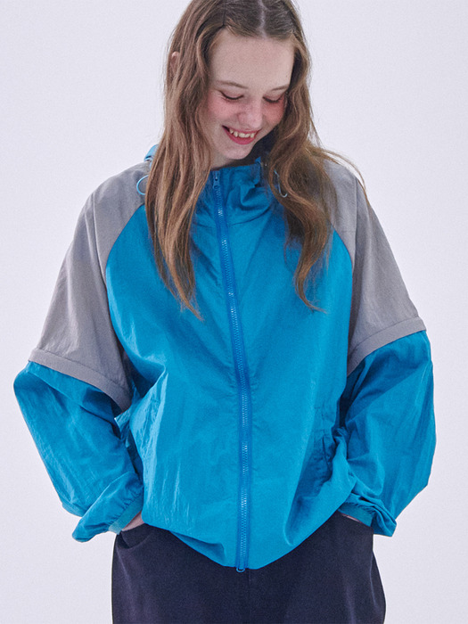 Utility color block detachable sleeve windbreaker jacket jumper [blue]