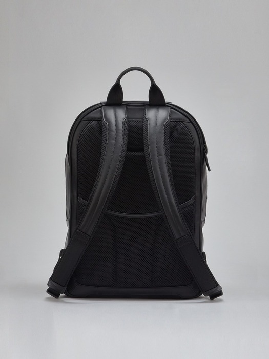 BlackLabel Grain Leather Backpack