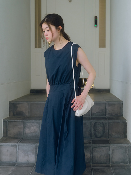 Line Flare Long Dress - Navy