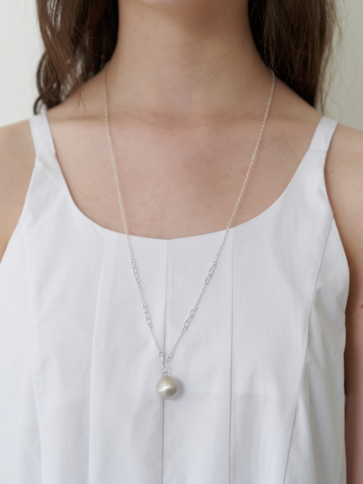 [925silver] long matte silver ball necklace