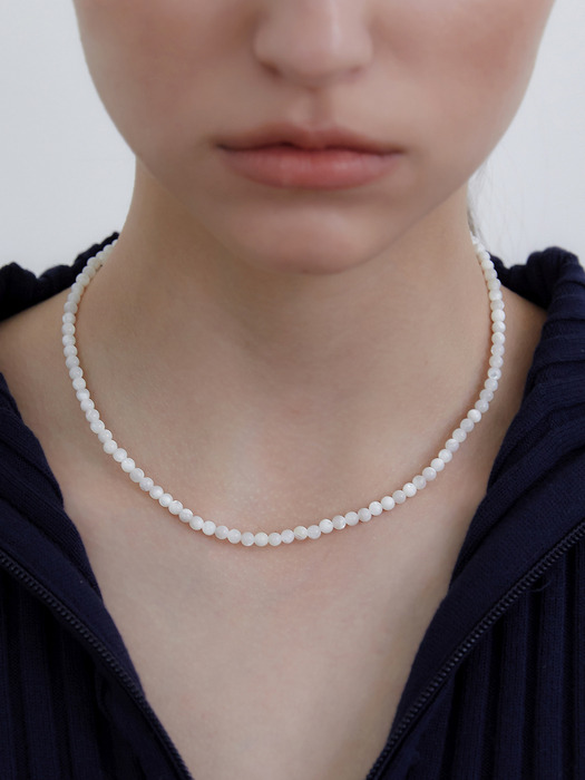 White jade necklace