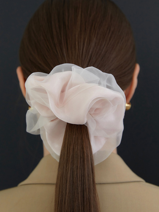 Double organza scrunchie