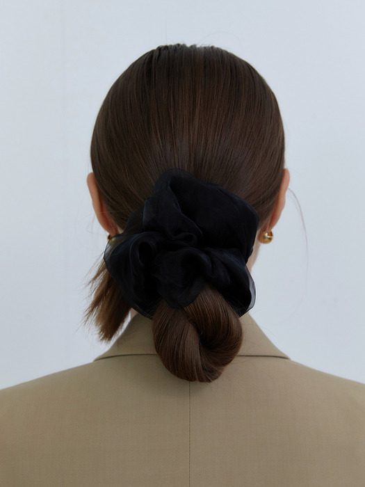 Double organza scrunchie