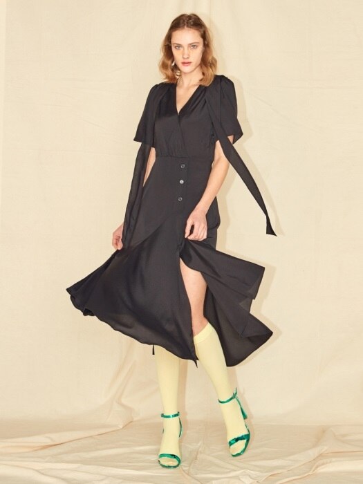 V NECK WRAP DRESS_BLACK