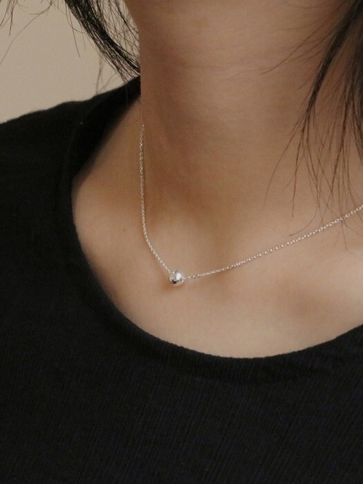 silver ball necklace