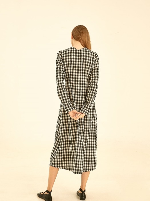 autumn check pintuck button dress[black]