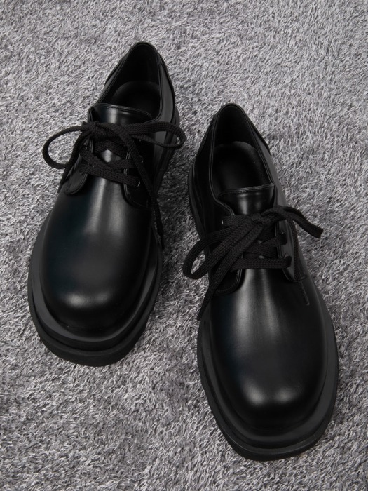 PA010Black Round toe cutie loafer