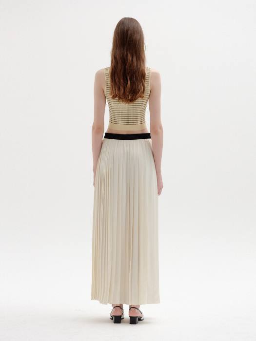 SOVEL Buttoned Pleated Skirt - Ivory
