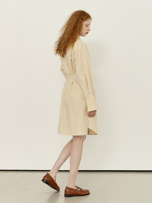 AEWOL Oversized shirt dress (Butter)