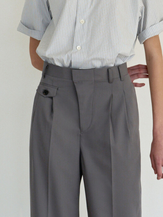 triangle tuck pocket slacks (grey)