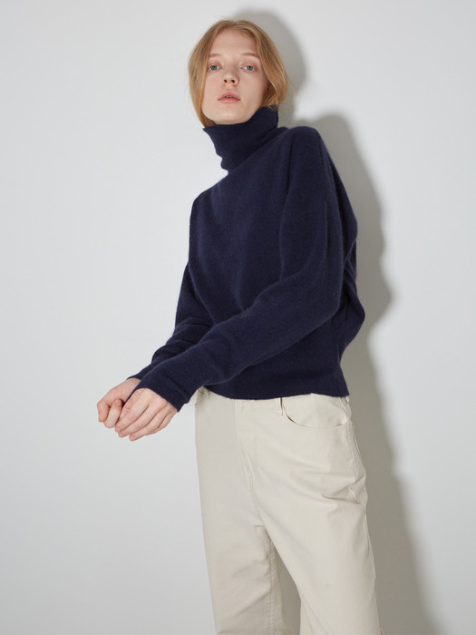 Wool Racoon blended Highneck Pullover_Navy