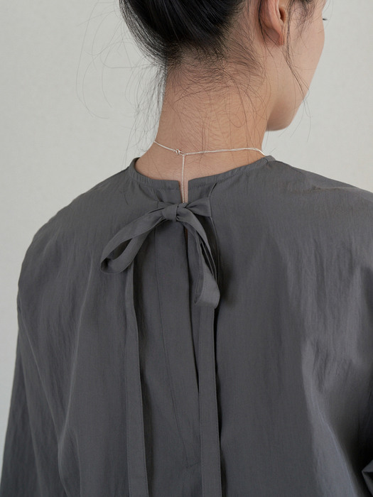 [단독] Tie Back Blouse - Grey