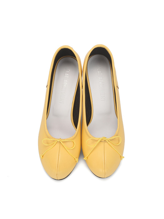 Pointed toe ballerina pumps | Yellow