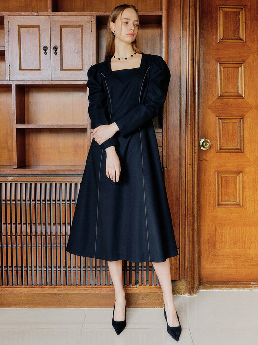 블랙 샐리 칼라 스티치 드레스 / BLACK SALLY COLOR STITCH DRESS