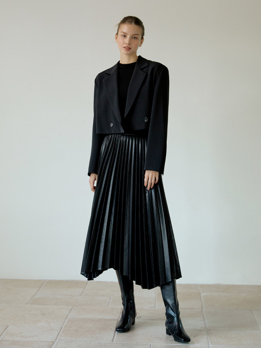 Pleats Leather long skirt (black) 