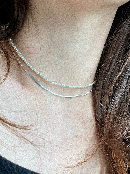Mini pearl 2045 necklace