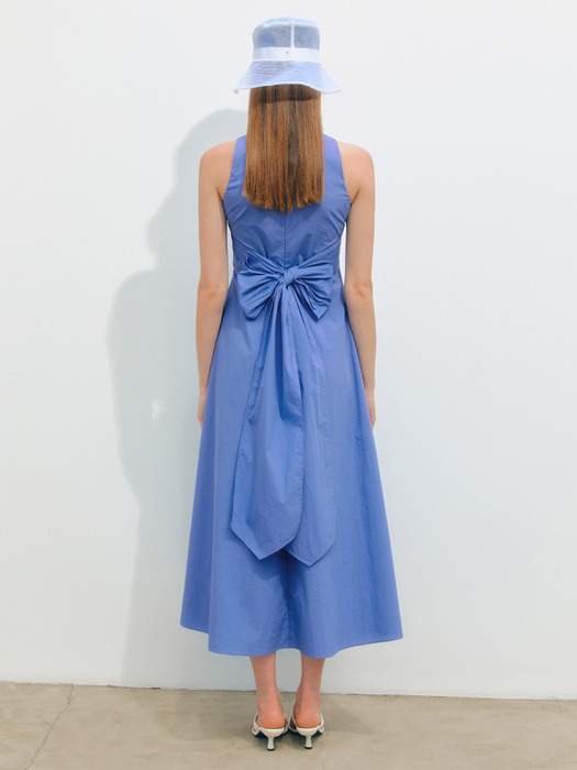 BECCA Wrapped detailed halter neck long dress (Blue)