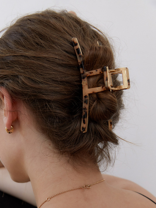 square metal point hair clip