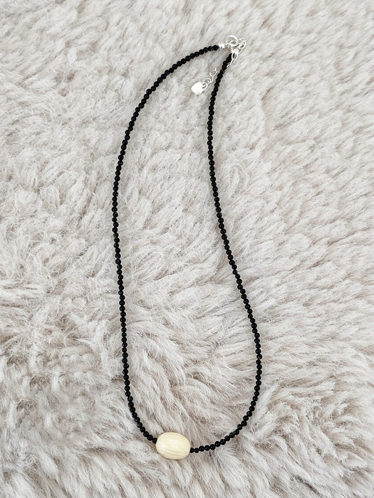 ivory onyx necklace