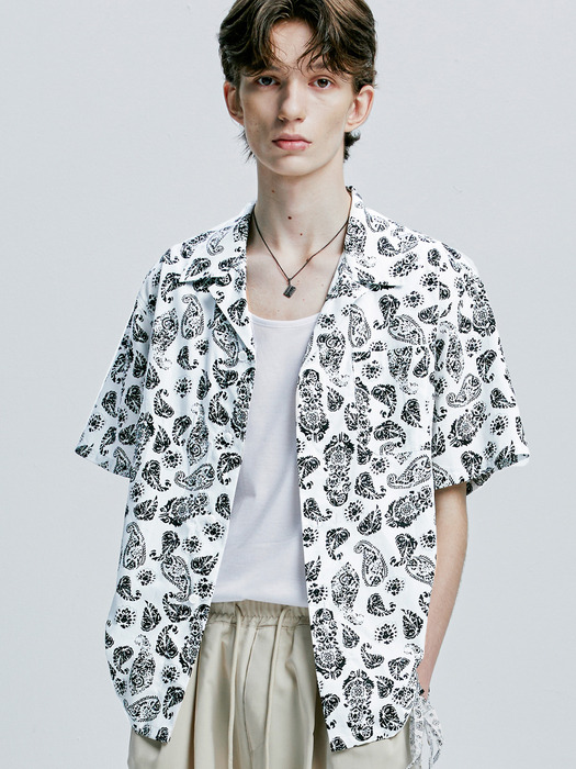 coconut hawaiian paisley half shirt white