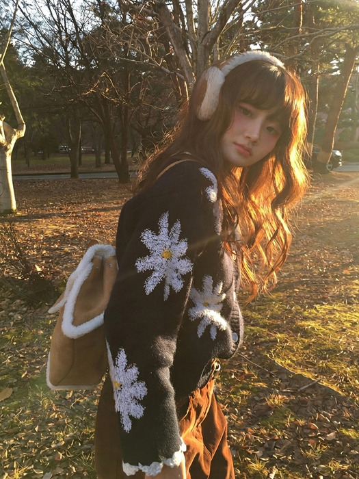 [이나 Pick] 데이지 울 니트 가디건