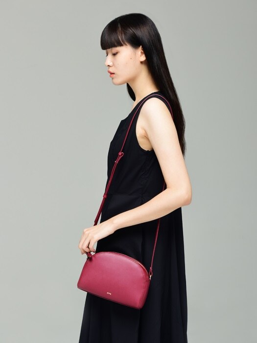 Mini half circle bag_burgundy