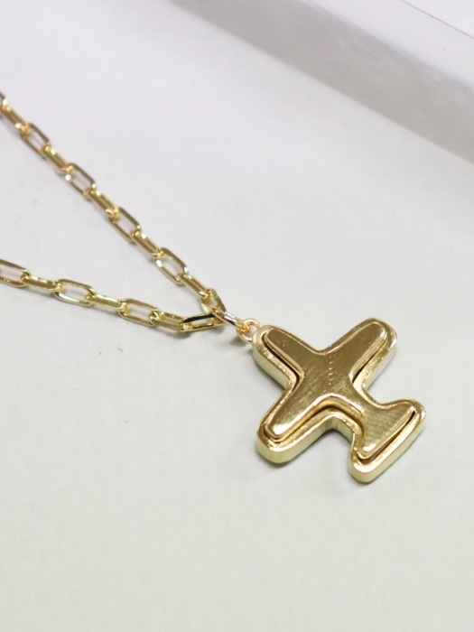 Bright airplane pendant gold Necklace 시그니처 비행기 팬던트목걸이