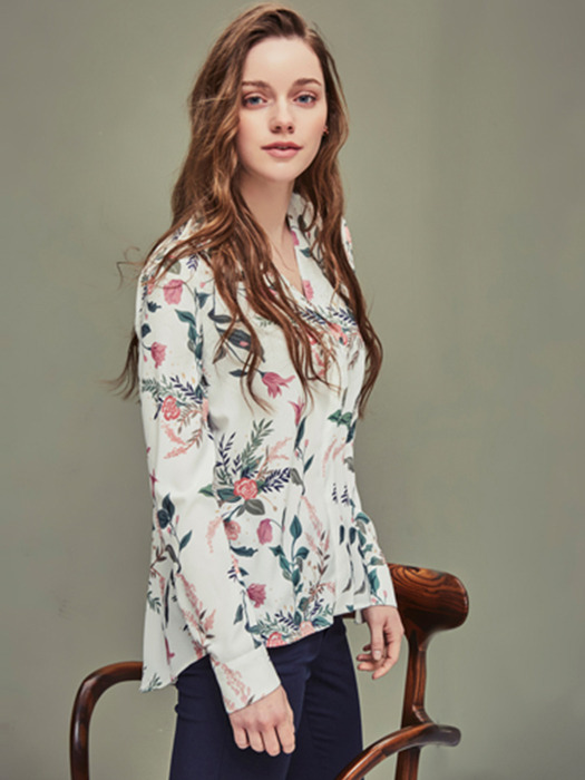 OLIVIA BLOUSE IN PINK FLORAL PRINT