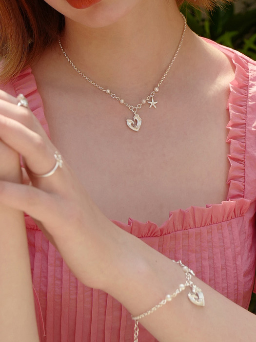Wave Heart Pearl Necklace