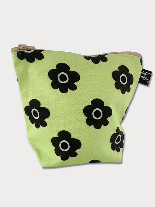 retro flower green pouch