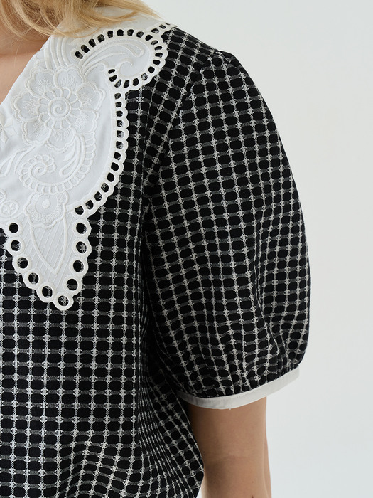 comos529 big lace collar check blouse (black)