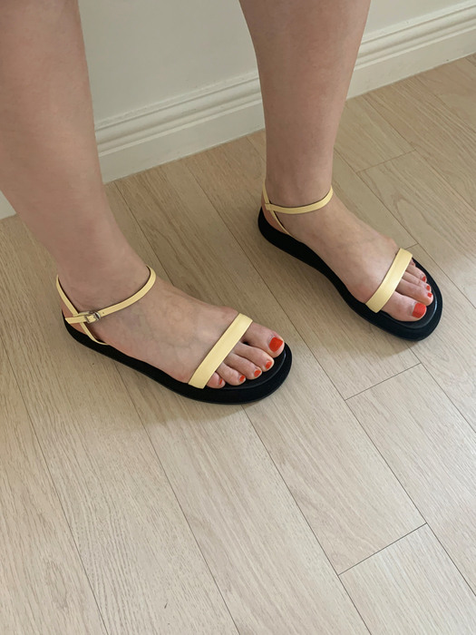 Comfy Platform Sandals / D21S05-YW