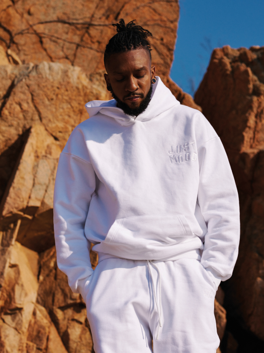 ESSENTIAL OVER HOODIE - WHITE