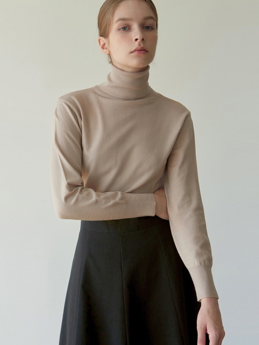 TURTLENECK KNIT TOP_IVORY